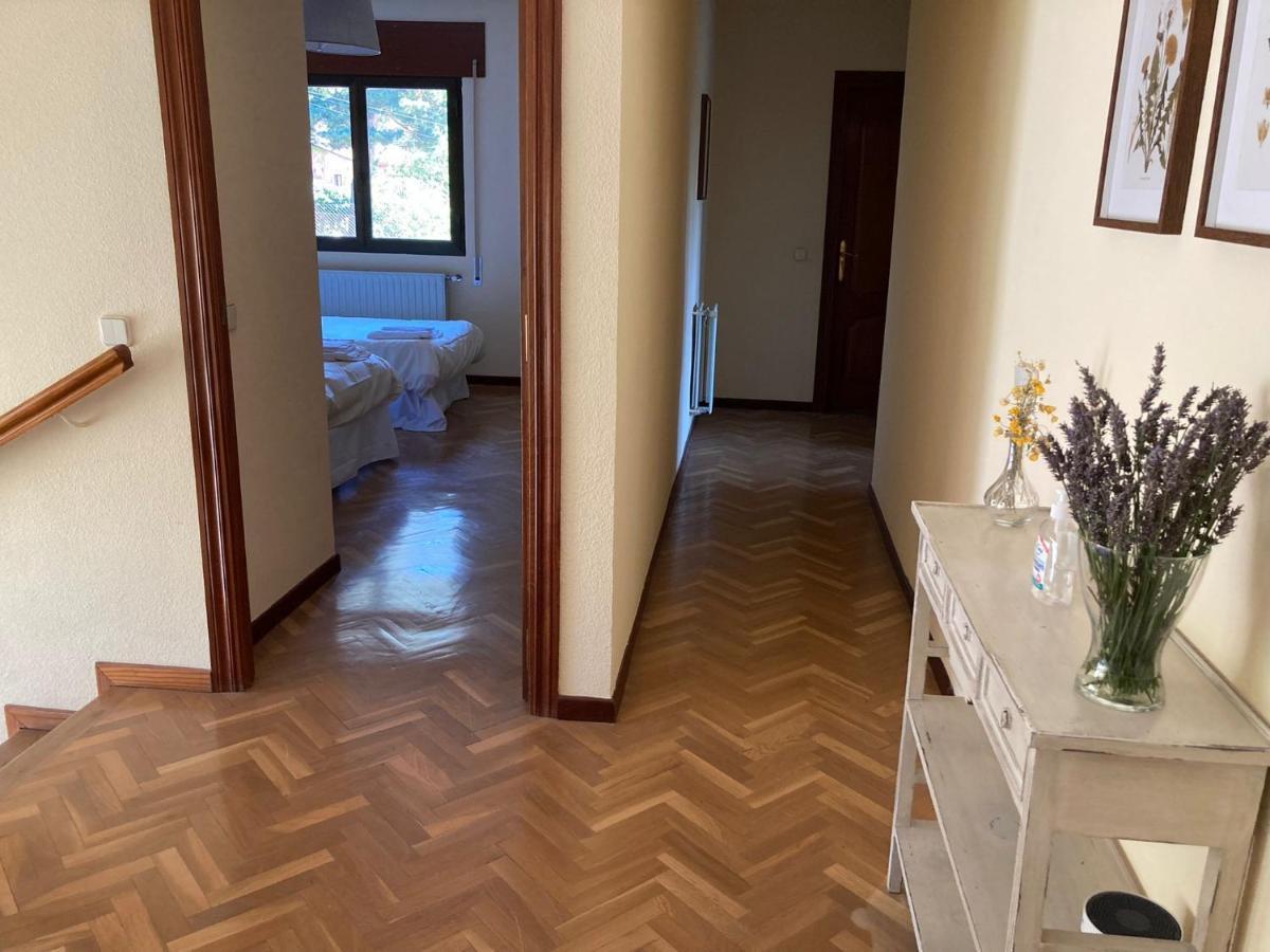 Los Cedros, Gran Chalet Con Piscina Y Apartamento En Навасеррада Экстерьер фото